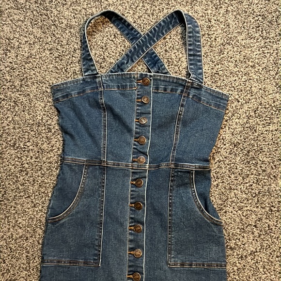 🌸4/$20🌸Forever 21 Women's Stretchy Denim Dress Size Small EUC - Picture 3 of 8